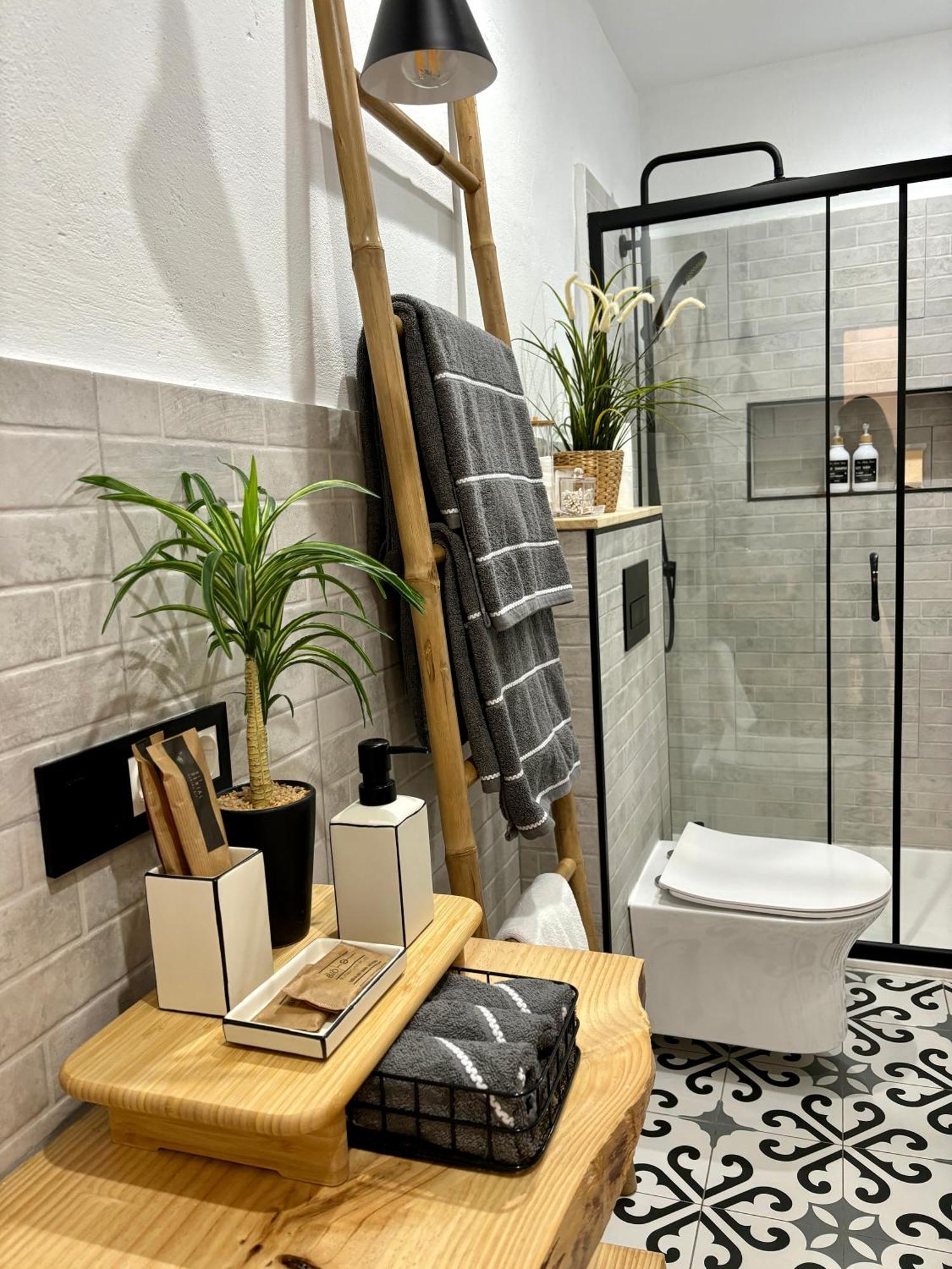 El Pisito Forest,A 300 Metros Iglesia De La Encarnacion Apartment Марбеля Екстериор снимка